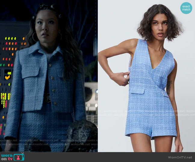 Zara Short Textured Weave Jumpsuit worn by Mary Hamilton (Nicole Kang) on Batwoman