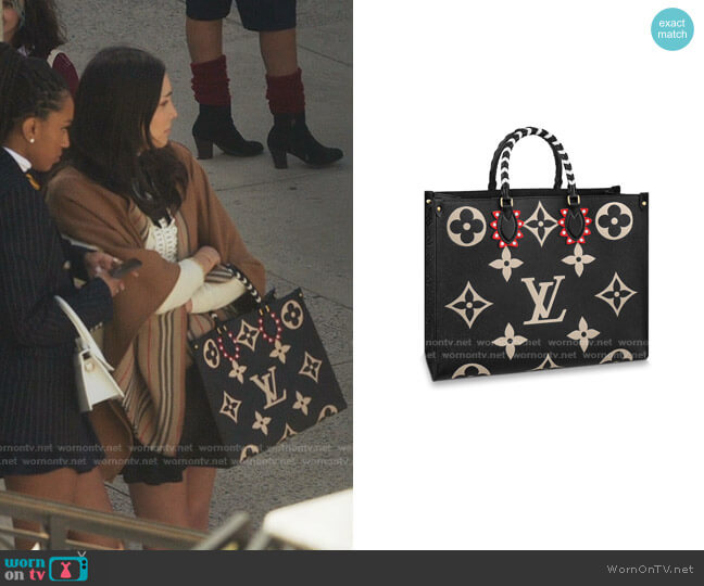 Louis Vuitton LV Crafty OnTheGo GM Monogram Bag worn by Luna La (Zión Moreno) on Gossip Girl
