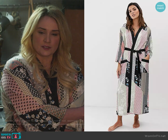 Lindex Ella M long tile print kimono worn by Davia (Emma Hunton) on Good Trouble