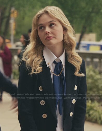 Audrey’s navy double breasted blazer on Gossip Girl
