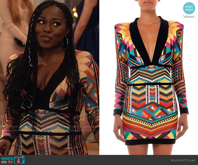Balmain Geometric Printed Knit Dress with Plunging Neckline worn by Harper (Laci Mosley) on iCarly