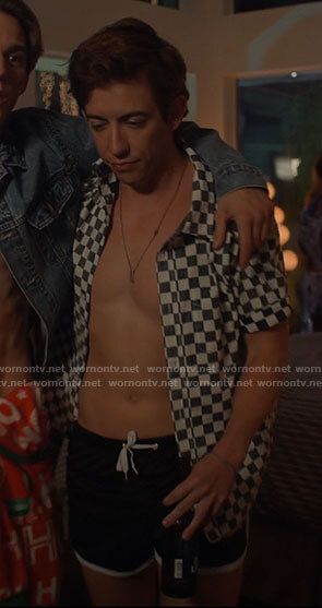 Barry’s checkerboard shirt on American Horror Stories