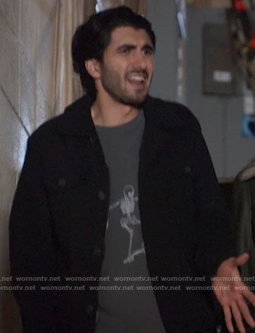 Behrad’s skateboarding skeleton tee on Legends of Tomorrow