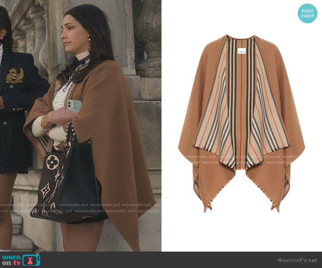 Burberry Icon Stripe Wool Cape worn by Luna La (Zión Moreno) on Gossip Girl