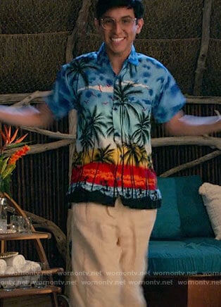 Carlos’s tropical shirt on High School Musical The Musical The Series