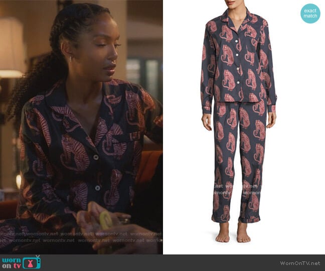 Desmond & Dempsey Tiger-Print Classic Pajama Set worn by Zoey Johnson (Yara Shahidi) on Grown-ish