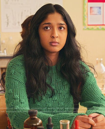 Devi’s green bobble knit sweater and colorblock jeans on Never Have I Ever