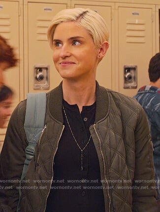 Eve’s green quilted bomber jacket on Never Have I Ever