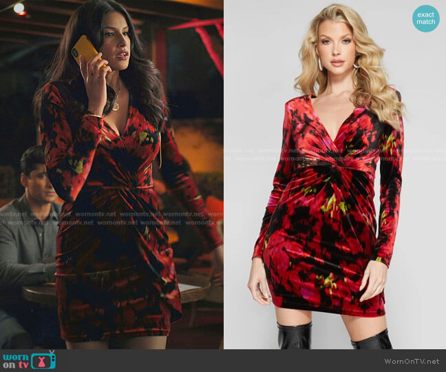 Guess Rhapsody Velour Dress worn by Kamala (Richa Moorjani) on Never Have I Ever