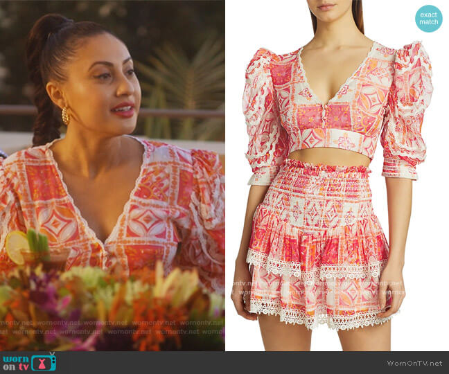 Hemant & Nandita Coastal Puff-Sleeve Printed Cropped Top worn by Ana Torres (Francia Raisa) on Grown-ish