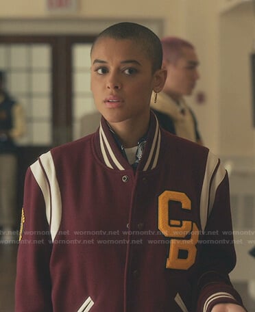 Julien’s burgundy varsity jacket on Gossip Girl