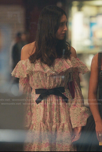 Luna’s floral ruffled off-shoulder dress on Gossip Girl