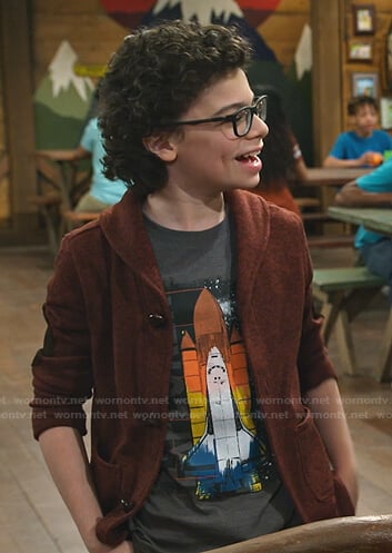 Matteo’s grey space shuttle print tee on Bunkd