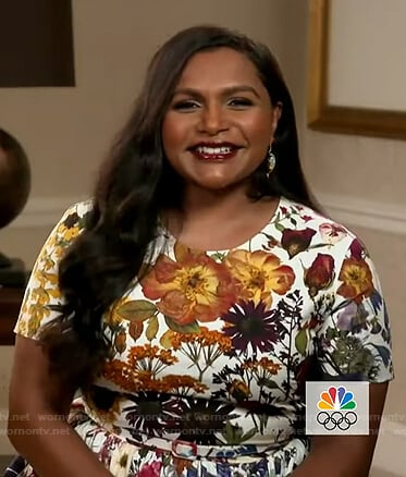 Mindy Kaling’s white floral short sleeve dress on Today