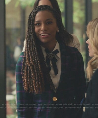 Monet’s green and purple plaid blazer on Gossip Girl