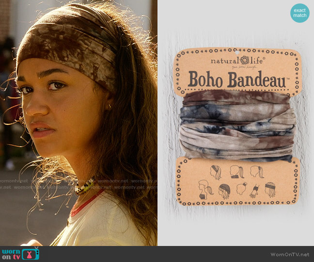 Natural Life Boho Bandeau worn by Kiara Carrera (Madison Bailey) on Outer Banks