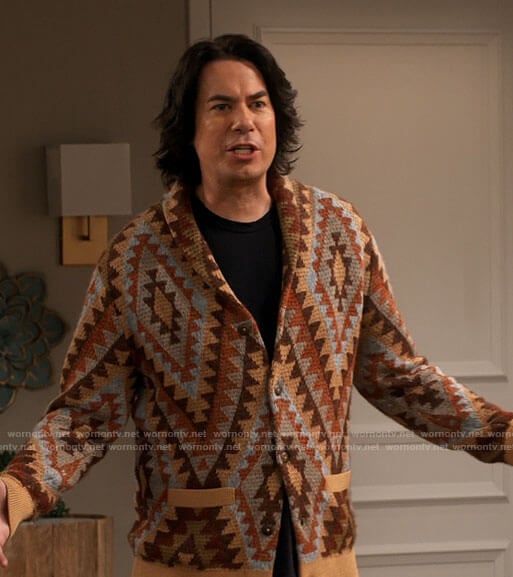 Spencer’s tan geometric print cardigan on iCarly