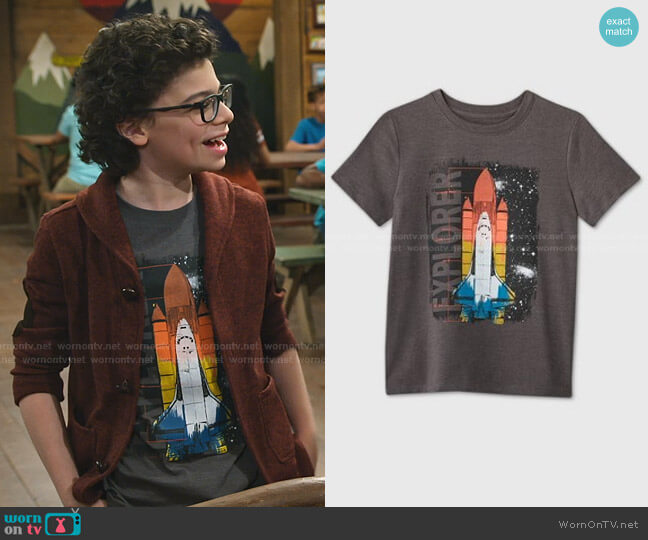 Cat & Jack Rocket Explorer Graphic T-Shirt worn by Matteo Silva (Raphael Alejandro) on Bunkd