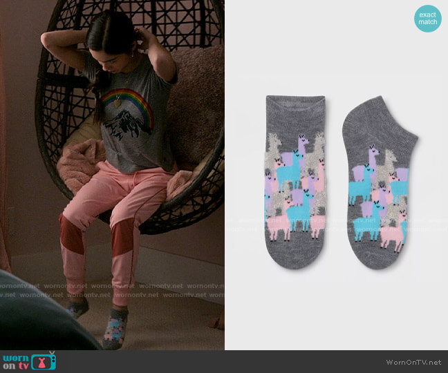 Xhilaration Llama Socks worn by Nini (Olivia Rodrigo) on High School Musical The Musical The Series