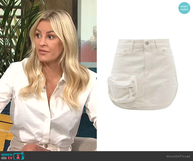 The Attico Zip-Pocket Cotton-Canvas Mini Skirt worn by Morgan Stewart on E! News