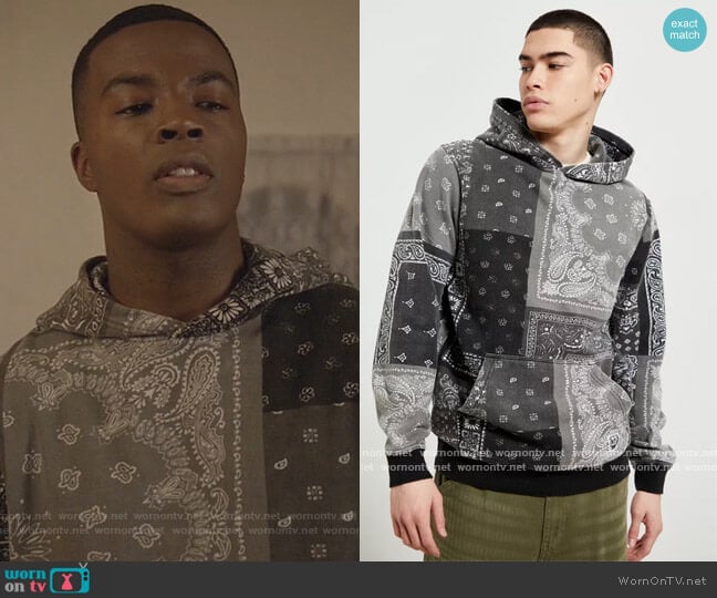 BDG Washed Bandana Hoodie Sweatshirt worn by Spencer James (Daniel Ezra) on All American