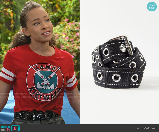 Urban Outfitters Webbed Grommet Belt worn by Ava (Shelby Simmons) on Bunkd