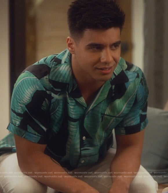 Vivek’s black leaf print shirt on Grown-ish