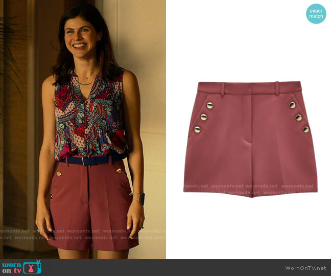 Zara Bermuda Shorts with Buttons worn by Rachel Patton (Alexandra Daddario) on The White Lotus
