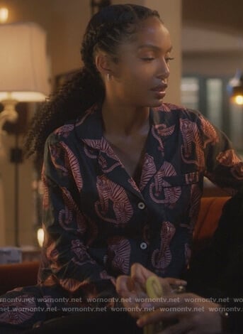 Zoey’s black tiger print pajamas on Grown-ish