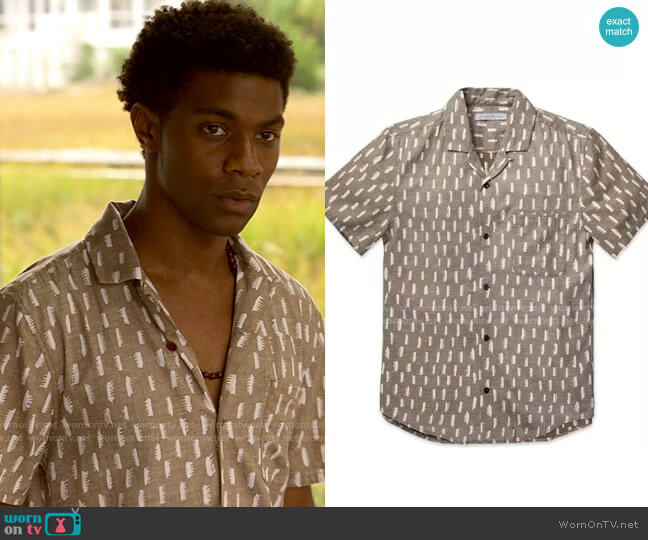 Outerknown BBQ Shirt in Walnut Sunrise worn by Pope (Jonathan Daviss) on Outer Banks