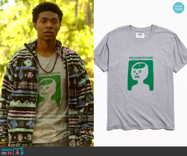 The Art of Scribble Misunderstand Tee worn by Pope (Jonathan Daviss) on Outer Banks