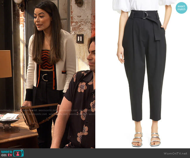 A.L.C. Diego Pants worn by Carly Shay (Miranda Cosgrove) on iCarly
