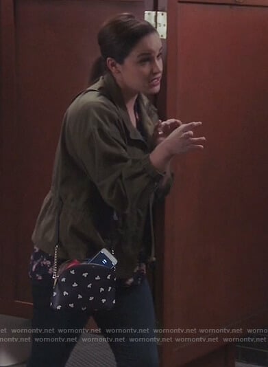Amy’s green jacket and bag on Brooklyn Nine-Nine