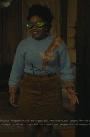 Beth’s blue giraffe knit sweater on Stargirl