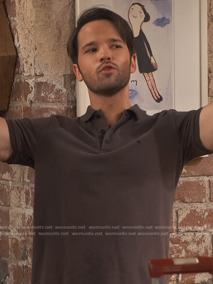 Freddie’s grey polo shirt on iCarly