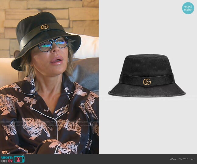 Gucci GG Canvas Bucket Hat with Double G worn by Lisa Rinna on The Real Housewives of Beverly Hills
