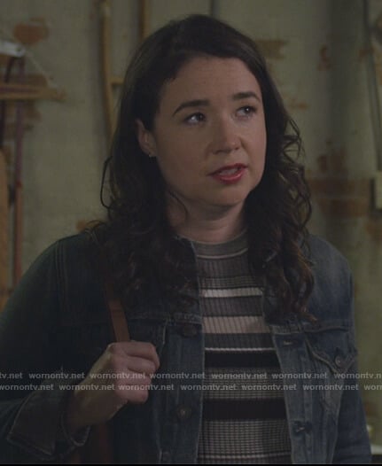 Marissa’s gray stripe ribbed sweater on The Good Fight