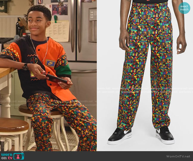 Nike Reissue Woven Pants worn by Shaka McKellan (Isaiah Russell-Bailey) on Family Reunion
