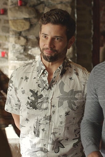 Sam’s white printed short sleeve shirt on Dynasty