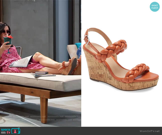 Schutz Zaria Wedge Sandal worn by Anna Devane (Finola Hughes) on General Hospital