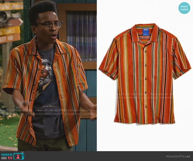 Urban Outfitters Without Walls Stripe Short Sleeve Button-Down Shirt worn by Noah Lambert (Israel Johnson) on Bunkd