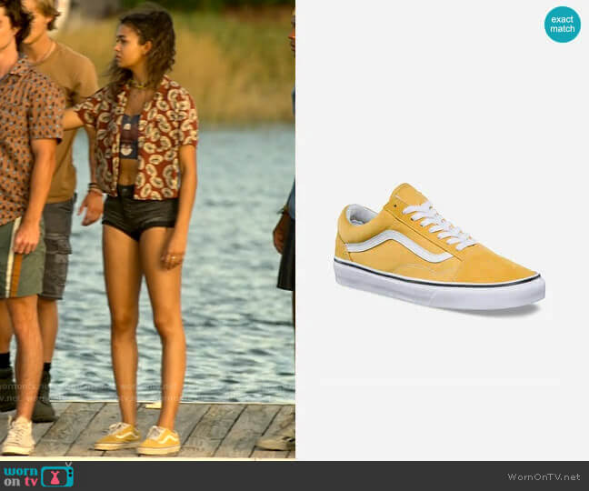 Vans Old Skool Sneakers worn by Kiara Carrera (Madison Bailey) on Outer Banks