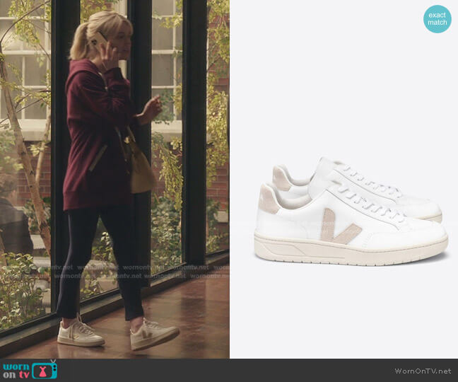 Veja V-12 Sneakers worn by Audrey Hope (Emily Alyn Lind) on Gossip Girl
