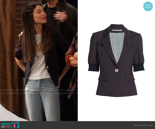 Veronica Beard Margereth Jacket worn by Carly Shay (Miranda Cosgrove) on iCarly