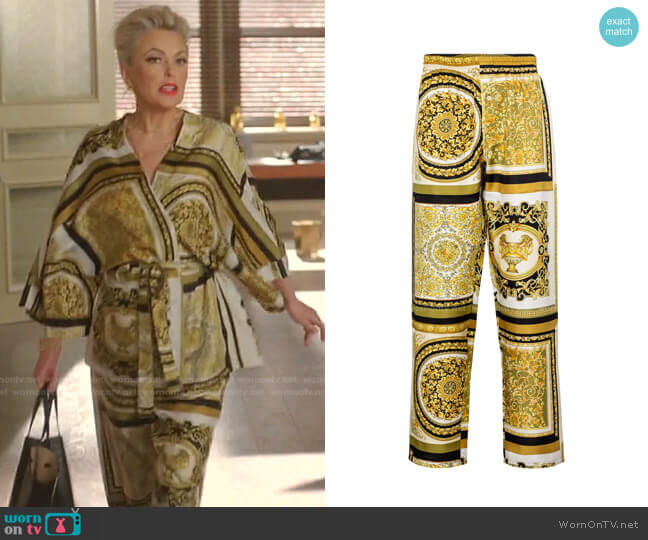 Versace Barocco Mosaic Printed Silk Pants worn by Alexis Carrington (Elaine Hendrix) on Dynasty
