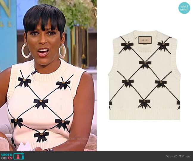 Gucci GG Bows knitted sleeveless vest worn by Tamron Hall on Tamron Hall Show