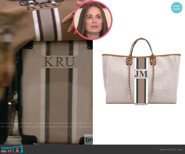 Lily and Bean The Lily Canvas Weekend Jumbo Bag worn by Kyle Richards on The Real Housewives of Beverly Hills