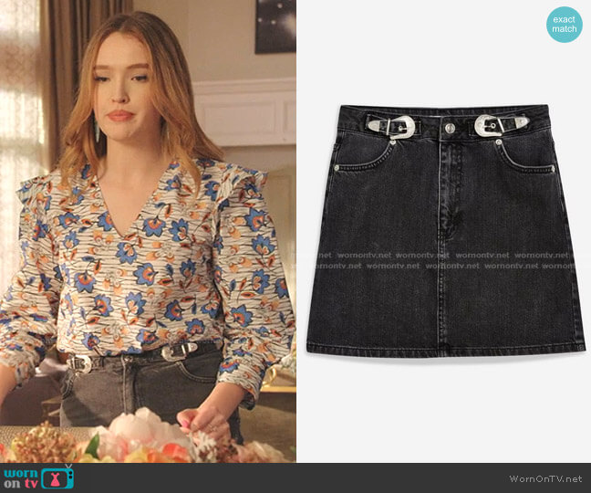 Topshop Western Buckle Denim Skirt worn by Kirby Anders (Maddison Brown) on Dynasty