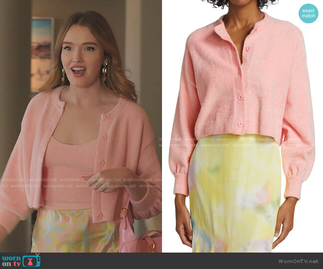 Alice + Olivia Sylvie Fuzzy Cropped Cardigan worn by Kirby Anders (Maddison Brown) on Dynasty