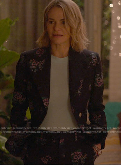 Alice’s navy floral suit on The L Word Generation Q